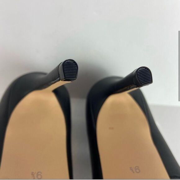 BCBGeneration • Skie Pointy Toe Pumps - Picture 11 of 15